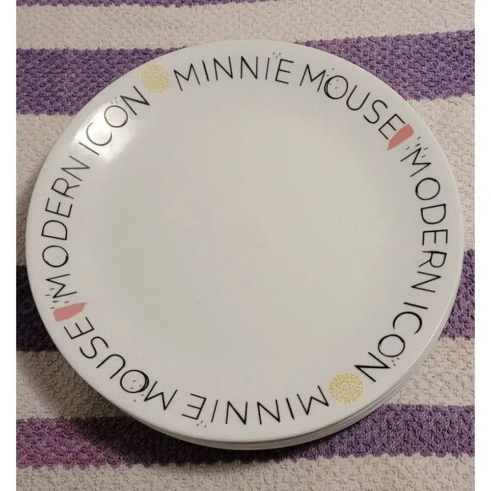 (set of 10 ) Corelle Disney Minnie Mouse plates 6.75